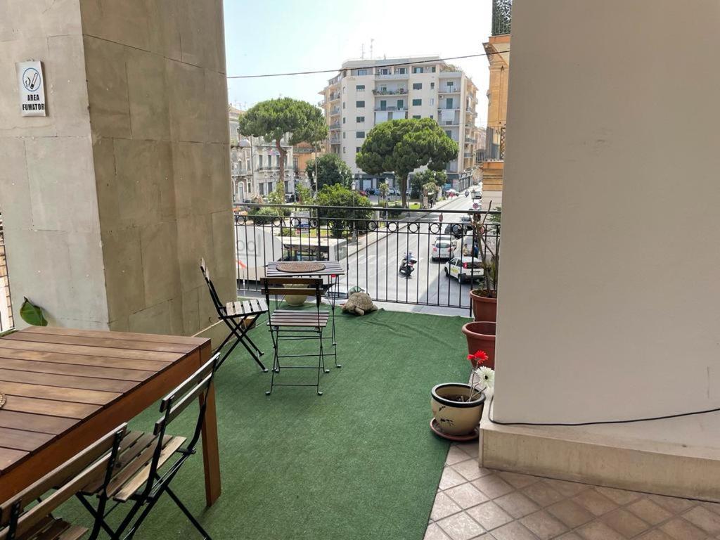 Locami Holiday&Rooms Suite Jolanda CTA Exterior foto