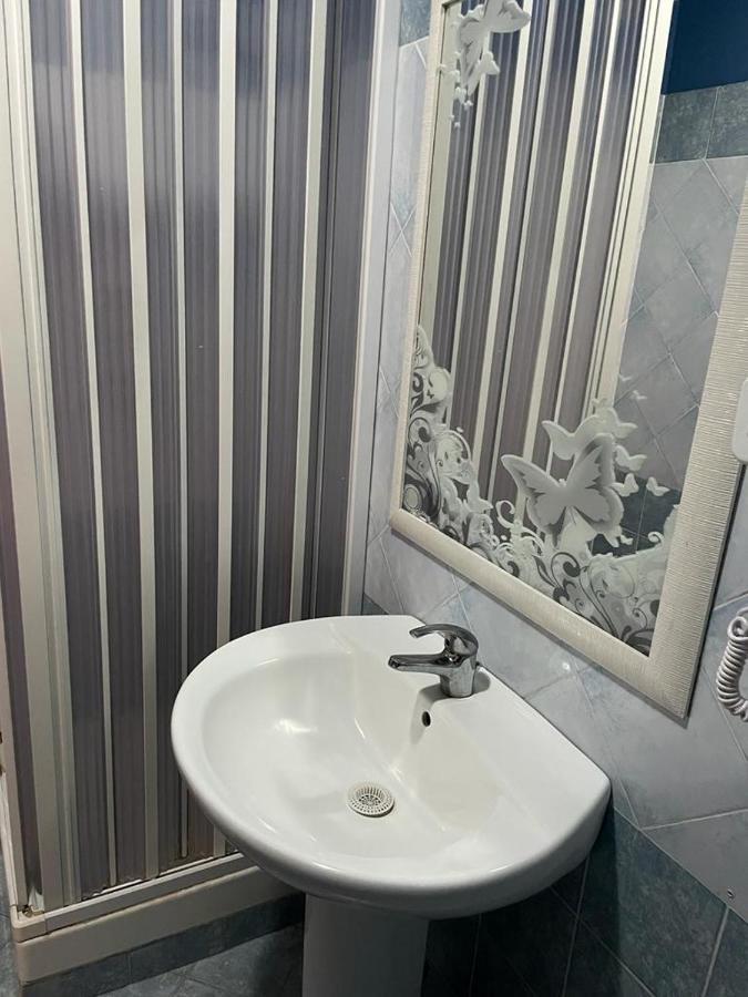 Locami Holiday&Rooms Suite Jolanda CTA Exterior foto
